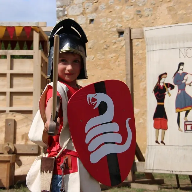 photo campement médiéval organisé au manoir de la cour le week-end du 26 et 27 juillet 2025  ©  le maine libre