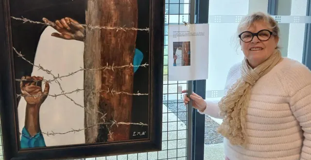 photo  l’artiste peintre marie-noëlle leroi sera présente au jardin potager à l’occasion de son exposition « le combat ordinaire ».  &copy;  le maine libre 