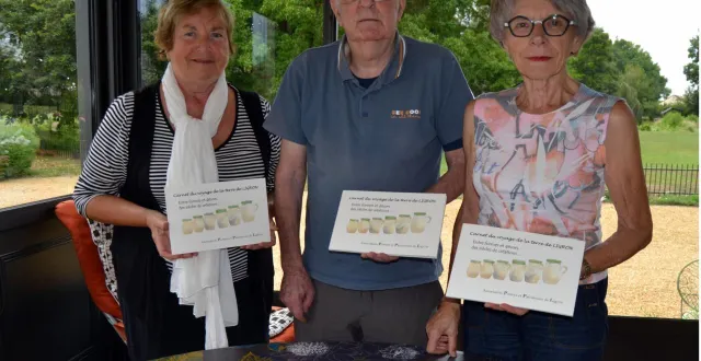photo  brigitte vaidis, bernard vitour et marie-france thérouin présentent leur bel ouvrage.  &copy;  le maine libre 