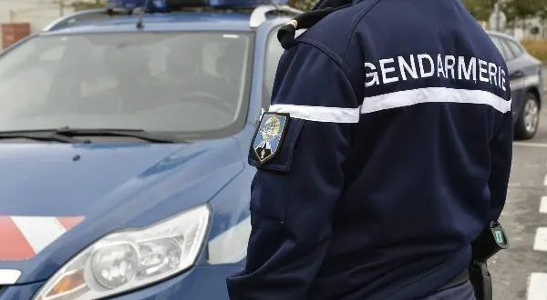 photo  un gendarme a été percuté par une automobiliste lors du tour de france femmes, lundi 28 juillet 2025.  &copy;  archives 