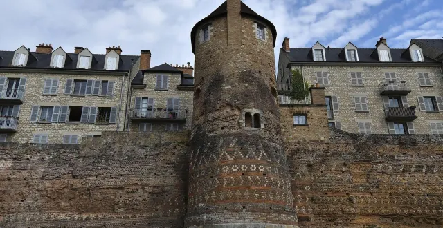 photo  l’enceinte romaine du mans figure comme l’un des monuments antiques les mieux conservés d’europe.  &copy;  photo : archives le maine libre – denis lambert 