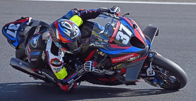 photo  sylvain guintoli lors d’essais aux 24 h motos au mans.  ©  jerome fouquet / ouest france 