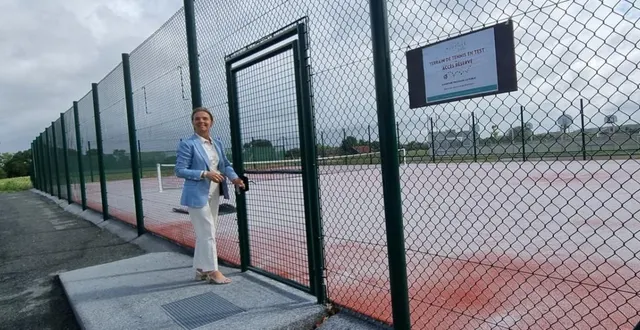 photo  les réservations du court de tennis sont à faire à la mairie.  &copy;  ouest-france 
