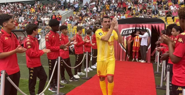 photo  antoine rabillard et les joueurs du mans fc vont faire leur retour en ligue 2 lors de la saison 2025-2026.  &copy;  ouest-france 