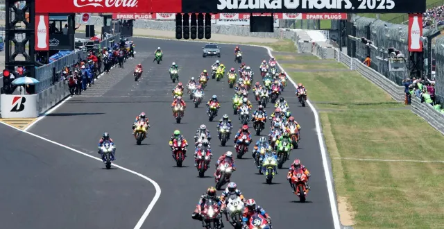 photo pas moins de 55 machines ont pris le départ des 8 heures de suzuka. © afp