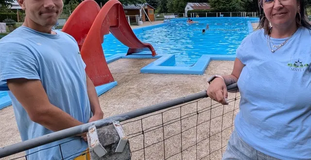photo  sabrina fleury, agente d’accueil et timéo martinier, surveillant de baignade.  &copy;  ouest-france 
