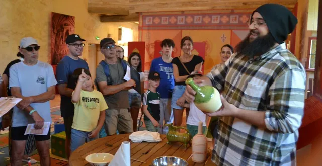 photo  une trentaine de visiteurs a pu découvrir les secrets culinaires du moyen-âge.  &copy;  le maine libre 