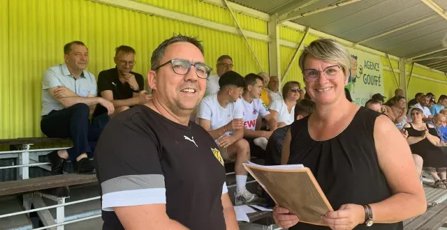 photo  ludovic delmotte et stéphanie carreau, les deux présidents du club de football d’écommoy.   &copy;  le maine libre 