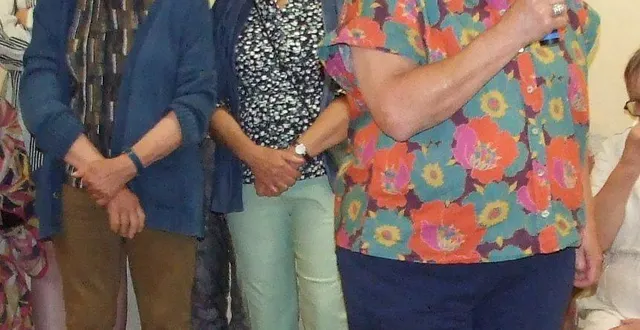 photo  évelyne wander a présenté son exposition au travers de plusieurs anecdotes.  &copy;  ouest-france 