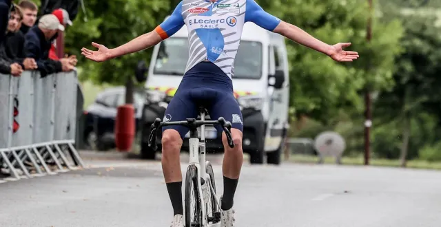 photo  vainqueur de l’open à saint-gilles le 7 juin, le pensionnaire de sablé sarthe cyclisme pdl, mattis lebreton, va disputer les championnats de france de l’avenir chez les u19.  &copy;  yannick giraud 