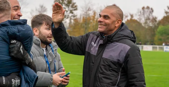 photo  l’ancien défenseur central du muc 72, willy bolivard, aujourd’hui entraîneur des js coulaines en régional 1, ici lors d’un match de coupe de france remporté face à cholet, lors de la saison 2023-2024.  &copy;  arnaud despelchain 