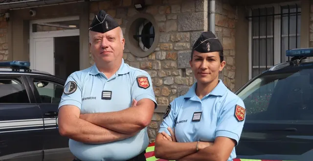 photo  la cheffe d’escadron solenn le gouez est la nouvelle commandante de la compagnie de gendarmerie de domfront-en-poiraie. elle est secondée par le capitaine jean-françois bruneau, qui arrive de la mayenne.  &copy;  ouest-france 