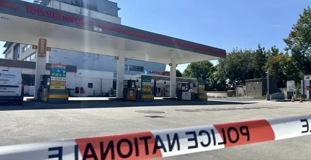 photo  après l’explosion des bouteilles de gaz, la station-service du boulevard demorieux est fermée jusqu’à nouvel ordre.  &copy;  le maine libre 