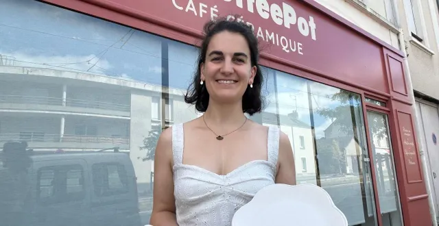 photo  angers, avenue patton, le 8 août 2025. marie febvre-james ouvre son café – céramique ce samedi 9 août.  &copy;  co 