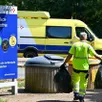 photo les agents autoroutiers vident les poubelles des aires de repos au moins quatre fois par jour.