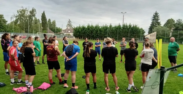 photo  les seniors filles ont repris les entraînements fin juillet.  &copy;  le maine libre 