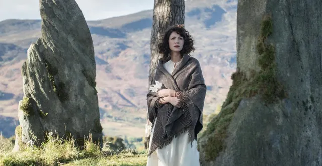 photo  dans « outlander », sur netflix, claire randall se retrouve propulsée en 1743.  &copy;  © 2014 sony pictures television 