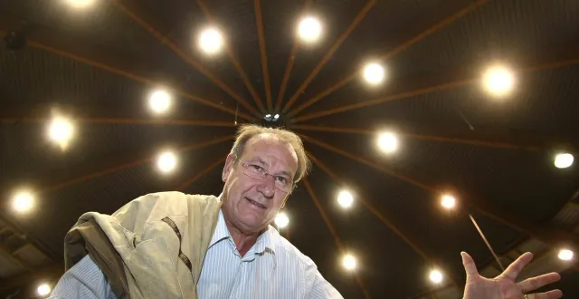 photo  claude gasnal, ancien joueur du scm le mans, est décédé ce lundi 11 août 2025.  &copy;  archives le maine libre - denis lambert 