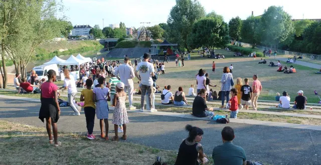 photo  l’île aux planches au mans accueille beaucoup de concerts et rassemblements musicaux.  &copy;  archives ouest-france 