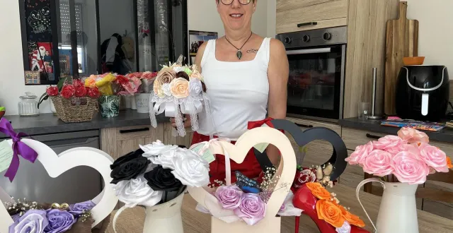 photo  véronique dubois a lancé son activité de création de fleurs.  &copy;  ouest-france 