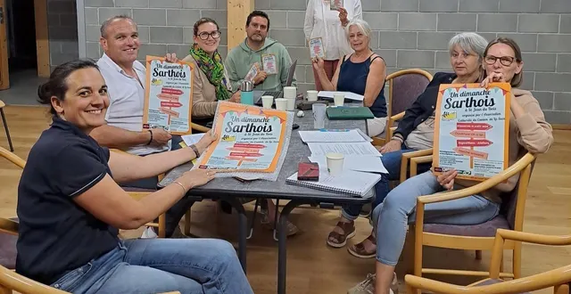 photo  julie poidevin, fabien lecerf, caroline roton-vivier, bertrand vivier, lydie charreau, delphine delahaye, sylvie le dréau et isabelle gohier préparent le dimanche sarthois jamboisien.  &copy;  ouest-france 