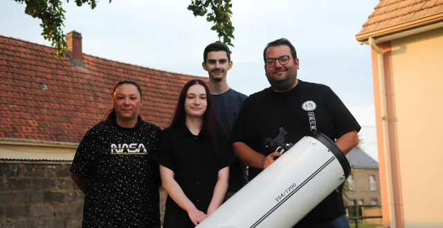 photo  ce jeudi 14 août 2025, le club d’astronomie de flers organise la nuit des étoiles sur le mont de cerisy-belle-étoile.  &copy;  ouest-france 