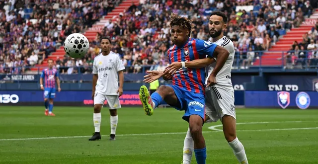 photo  noé lebreton est blessé et ne devrait pas être de la partie face à quevilly-rouen métropole, vendredi 15 août 2025.  &copy;  martin roche 