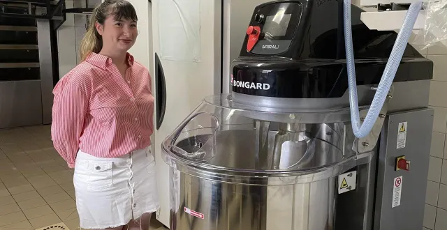 photo  enola rivière reprend la boulangerie de la chapelle-saint-rémy à partir du mardi 2 septembre 2025.  &copy;  le maine libre 