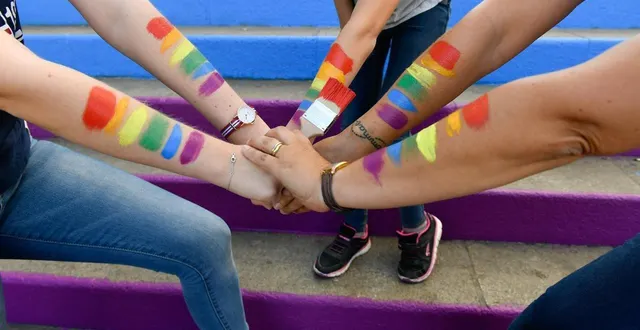 photo  l’association homogène est soulagée de l’annulation d’un camp qui aurait pu tenir des propos transphobes voire pratiquer illégalement une thérapie de conversion.  &copy;  franck dubray 