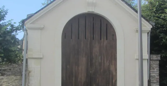 photo  devenue propriété privée, la caserne de pompiers se trouvait près de l’ancienne mairie avec, de l’autre côté de la rue, une tour à tuyaux.  &copy;  ouest-france 