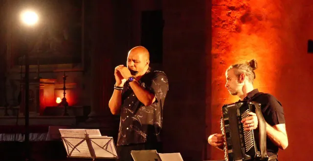 photo  vincent peirani et grégoire maret proposeront une approche des classiques revisités avec talent.  &copy;  archives ouest-france 