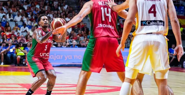 photo  travante williams (n°5), lors du succès historique du portugal devant l’espagne en match préparatoire à l’eurobasket 2025.  &copy;  dppi via afp 