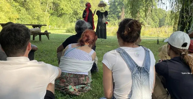 photo  marie-laure thébault a conté et joué l’histoire d’amour d’une artiste et d’un potier.  &copy;  le maine libre 