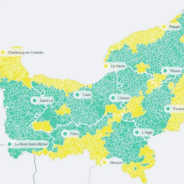 photo en jaune sur la carte de la normandie, les zones connaissant une qualité de l’air dégradée, ce samedi 16 août 2025.  ©  capture d’écran atmo normandie