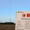 photo l’antenne installée par la société baywa r.e. sur un terrain privé de la commune de juigné-sur-sarthe.