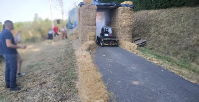 photo  la sortie du tunnel, dans la fumée.  &copy;  ouest-france 