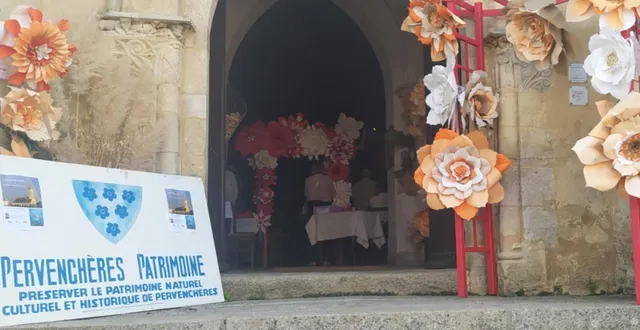 photo  une entrée joliment décorée pour inciter les amateurs à entrer.  &copy;  ouest-france 