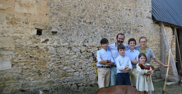 photo  ils veulent créer une association pour faire revivre cette partie du domaine.  &copy;  le maine libre 