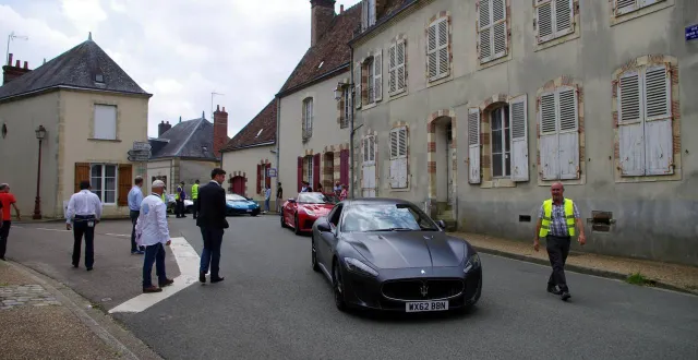 photo  plusieurs sortes de véhicules sont attendus.  &copy;  archives le maine libre 