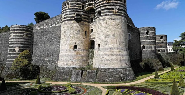 photo  les douves du château d’angers sont rarement ouvertes au public.  &copy;  archives ouest-france 