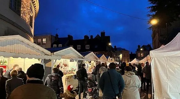 photo  en 2025, le marché de noël d’alençon aura lieu du 12 au 14 et du 19 au 21 décembre.  &copy;  archives ouest-france 