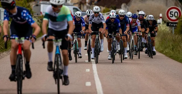 photo  si la cyclosportive reste l’épreuve reine de l’ornaise, l’édition 2026 se veut être une fête du vélo familiale.  &copy;  mon projet 360 