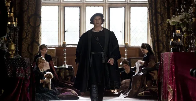 photo  mark rylance (thomas cromwell).  &copy;  © company pictures/playground entertainment for bbc 2015 