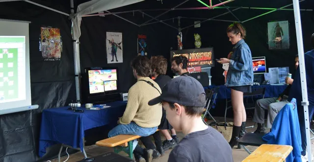 photo  bobby geek du mans, spécialiste passionné de retrogaming sera présent avec ces bornes d’arcades et autres consoles de jeux vidéo.  &copy;  ouest-france 