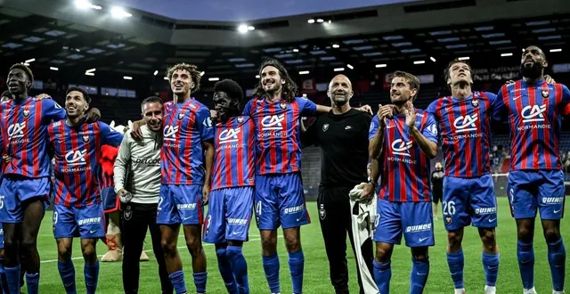 photo  la bande de maxime d’ornano (au centre) espère retrouver les sourires et la joie de la victoire à domicile face à versailles, comme contre aubagne en ouverture (3-0, le 8 août).  &copy;  martin roche, ouest-france 