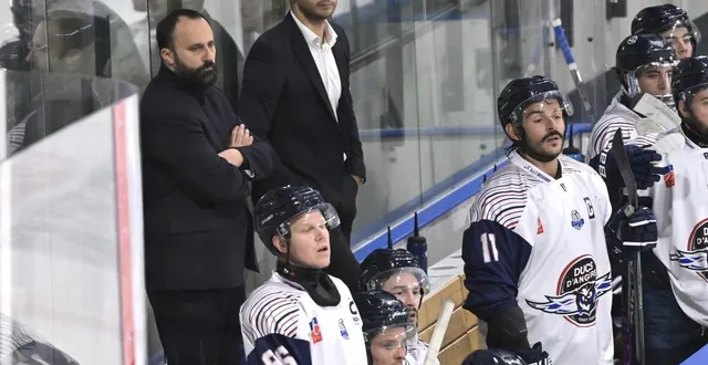 photo  jonathan paredes sollicite beaucoup les organismes pendant cette pré-saison.  &copy;  sébastien aubinaud 