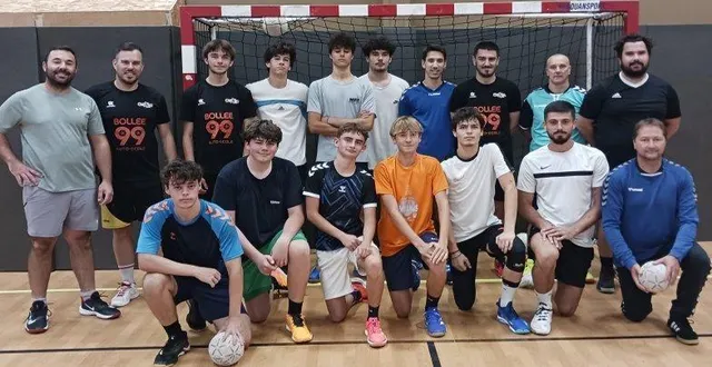 photo  les équipes seniors et moins de 19 ans garçons ont repris les entraînements.  &copy;   ouest-france 