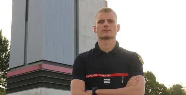 photo  le capitaine simon sterlin, 29 ans, est le nouveau commandant du centre et de la compagnie des sapeurs-pompiers de la flèche (sarthe).  &copy;  ouest-france 