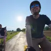 photo  le géographe damien deville et le vidéaste augustin morel ont traversé la sarthe à vélo, le long de la vélobuissonière, pour valoriser les paysages et initiatives locales. 