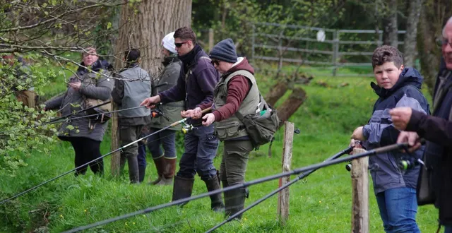 photo  la jauge du concours de pêche à l’aspe à saint-mathurin-sur-loire est fixée à trente personnes.  &copy;  ouest-france 
